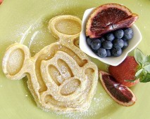 Limousine Character Breakfast at Chef Mickey’s - Child