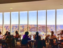 Las Vegas Day Trip: Grand Canyon West, Hoover Dam, Skywalk & Lunch