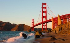 San Francisco bridge and the beach tour