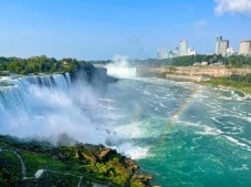 Niagara Falls, NY: Maid of the Mist Boat Ride and Scenic Walking Tour