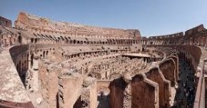 Ancient Rome augmented-reality tour by night in Ancient Forum