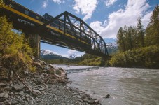 Alaska Wildlife & Glacier Train Adventure