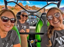 Moab: Hell's Revenge Off-Road Sunset Tour for Two